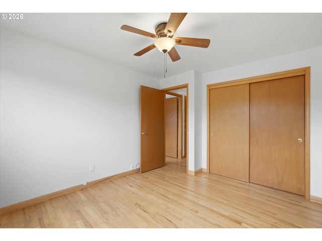 13657 Se SHERMAN Dr, Portland, OR 97233