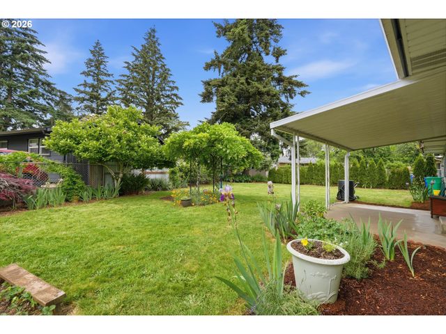 13657 Se SHERMAN Dr, Portland, OR 97233