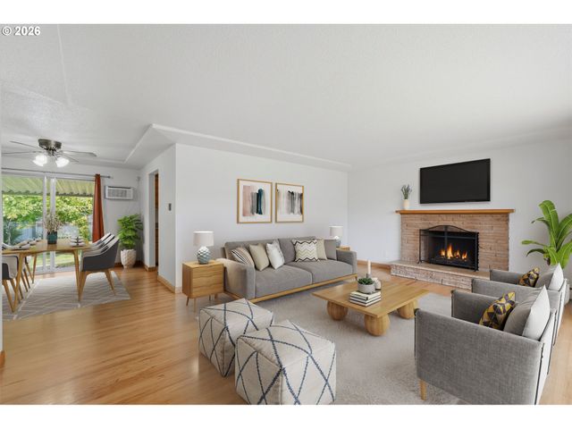 13657 Se SHERMAN Dr, Portland, OR 97233