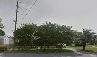 327 Gibbs Rd, Pensacola, FL 32507