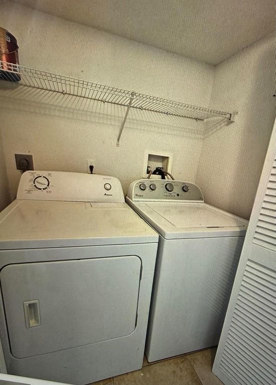 1661 Balfour Point Drive G, West Palm Beach, FL 33411