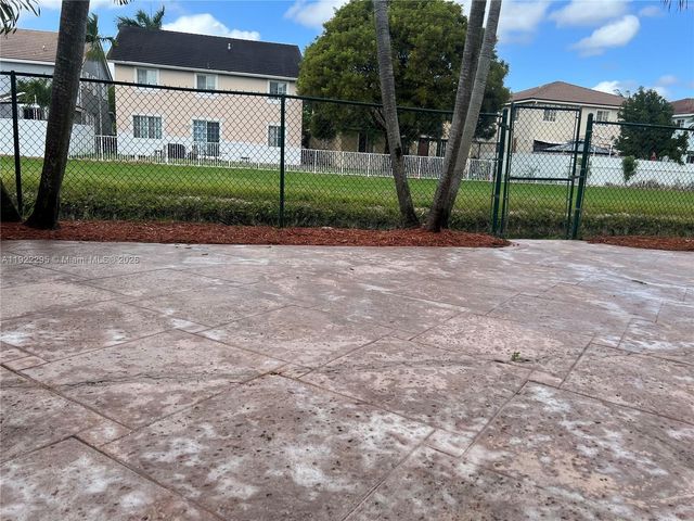 27510 SW 138th Path, Homestead, FL 33032