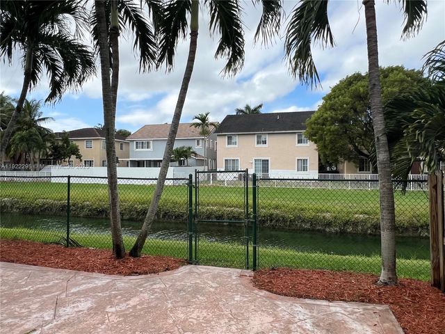 27510 SW 138th Path, Homestead, FL 33032