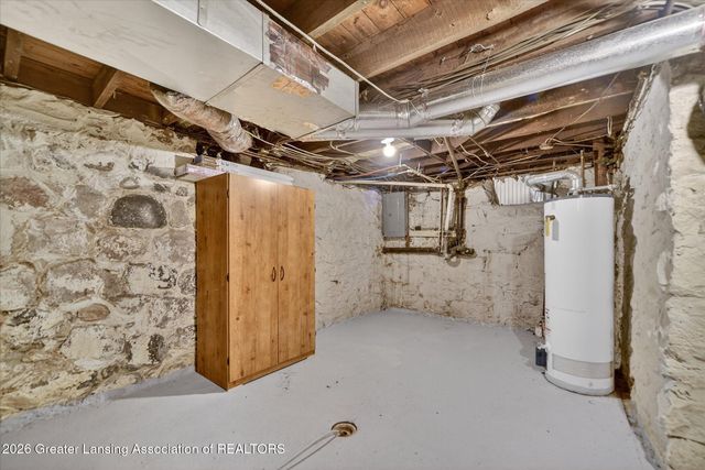 121 Armstrong Street, Leslie, MI 49251
