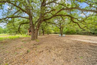 242 Cody LN, Bastrop, TX 78602