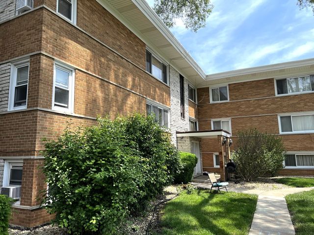 6842 W Lode Drive 3B, Worth, IL 60482