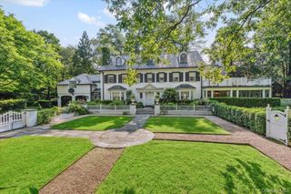 18 Richbell Road, Scarsdale, NY 10583