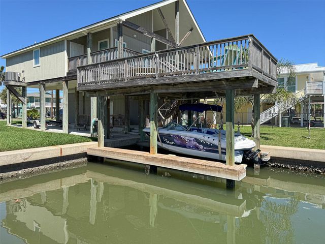 22019 Frio Drive, Galveston, TX 77554