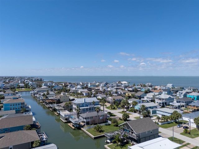22019 Frio Drive, Galveston, TX 77554