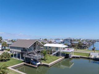 22019 Frio Drive, Galveston, TX 77554