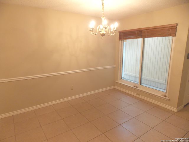 7427 Silent Path, San Antonio, TX 78250