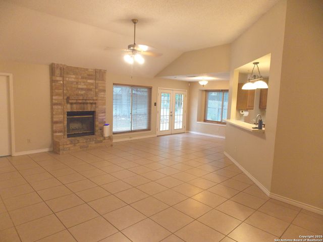 7427 Silent Path, San Antonio, TX 78250