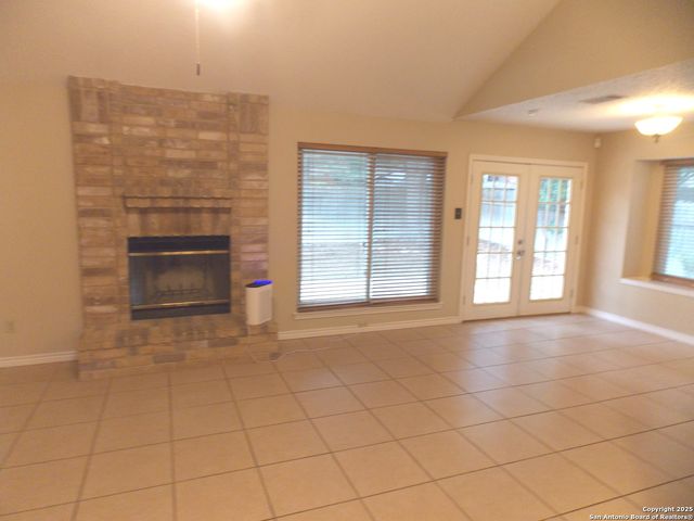 7427 Silent Path, San Antonio, TX 78250