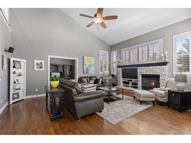 10148 Mockingbird Ln, Highlands Ranch, CO 80129