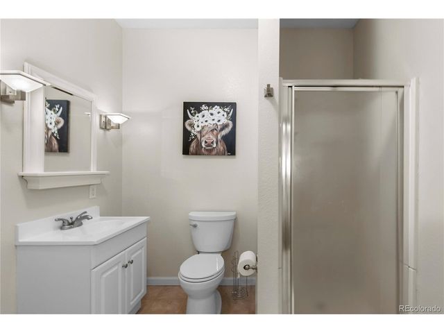 10148 Mockingbird Ln, Highlands Ranch, CO 80129