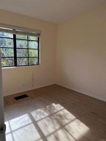 8840 Villa La Jolla Drive 301, La Jolla, CA 92037