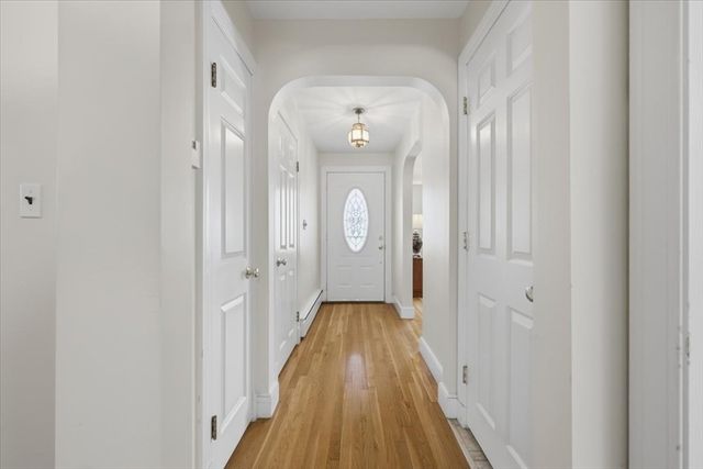 130 Braemoor Rd, Brockton, MA 02301