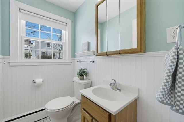 130 Braemoor Rd, Brockton, MA 02301