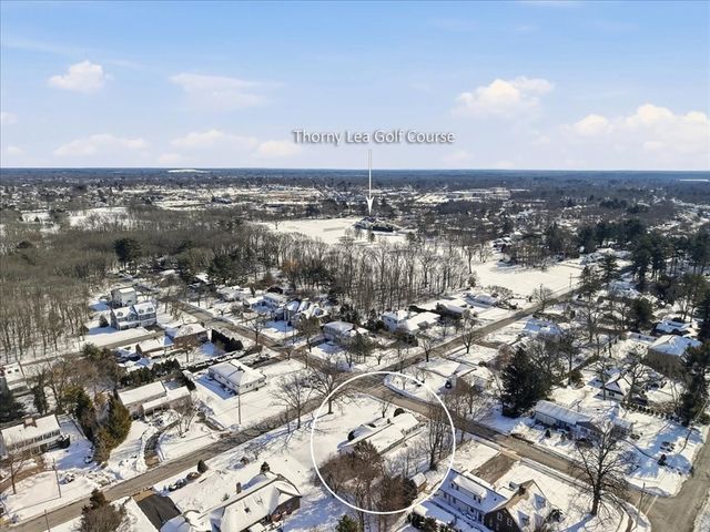 130 Braemoor Rd, Brockton, MA 02301