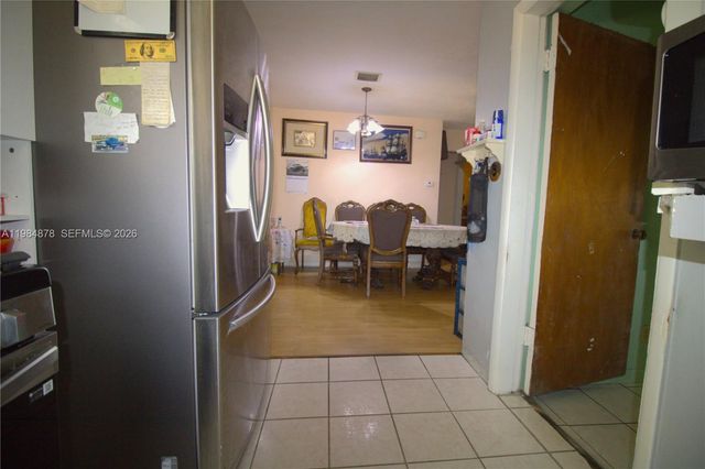 1142 NW 2nd Ave, Fort Lauderdale, FL 33311