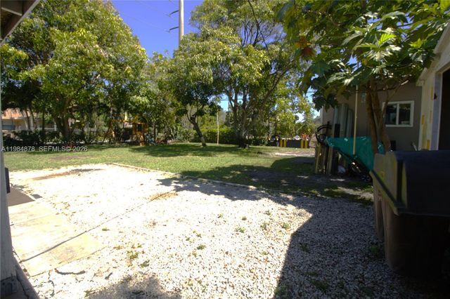 1142 NW 2nd Ave, Fort Lauderdale, FL 33311