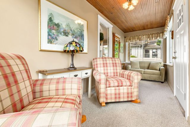 16 Adams St, Danvers, MA 01923