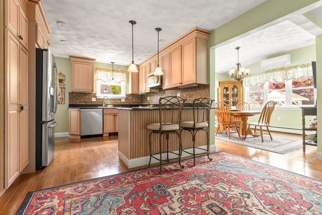 16 Adams St, Danvers, MA 01923