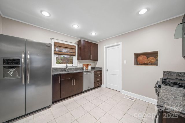 1521 Anderson Street, Charlotte, NC 28205