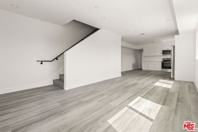 2936 West Boulevard 2, Los Angeles, CA 90016