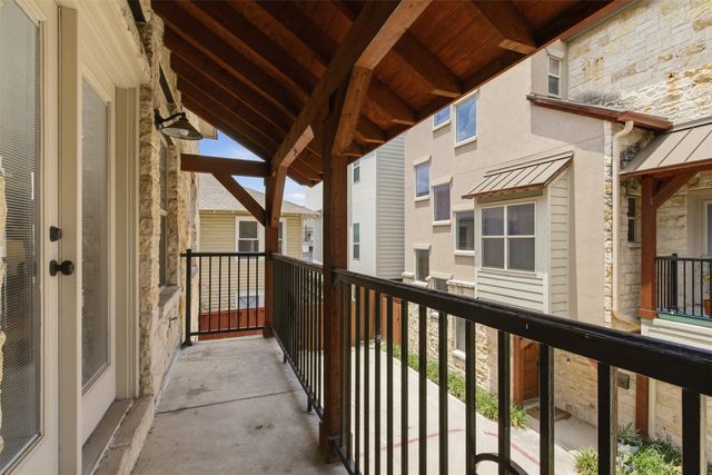 1715 Lewis Court, Dallas, TX 75206