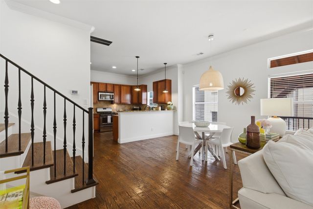 1715 Lewis Court, Dallas, TX 75206