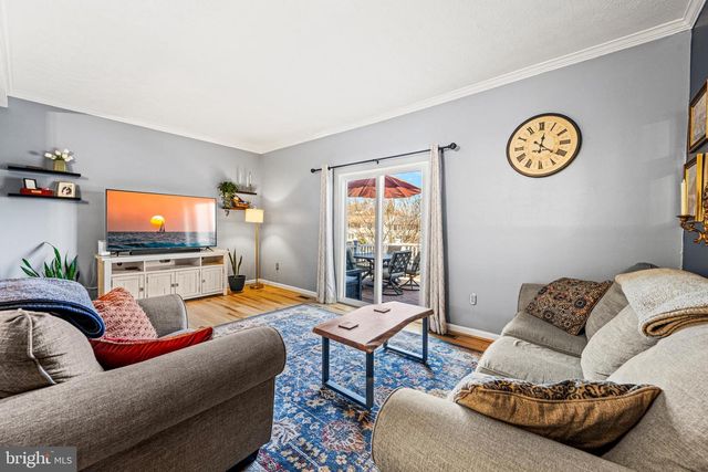 4318 SYCAMORE DR, Hampstead, MD 21074