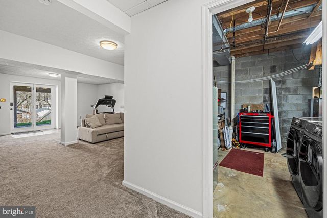 4318 SYCAMORE DR, Hampstead, MD 21074