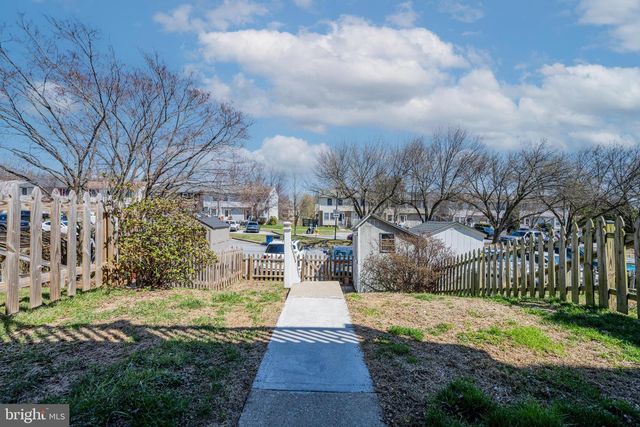 4318 SYCAMORE DR, Hampstead, MD 21074