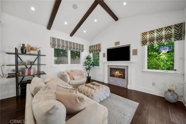 4917 Edgerton Avenue, Encino, CA 91436