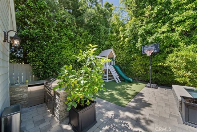 4917 Edgerton Avenue, Encino, CA 91436