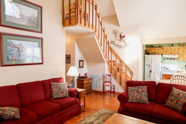 39 Thomas Ridge Lane, Blairsville, GA 30512