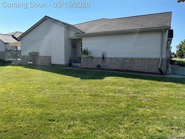 41011 Williams Street 246, Grand Blanc, MI 48439