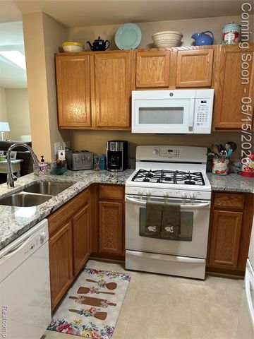 41011 Williams Street 246, Grand Blanc, MI 48439