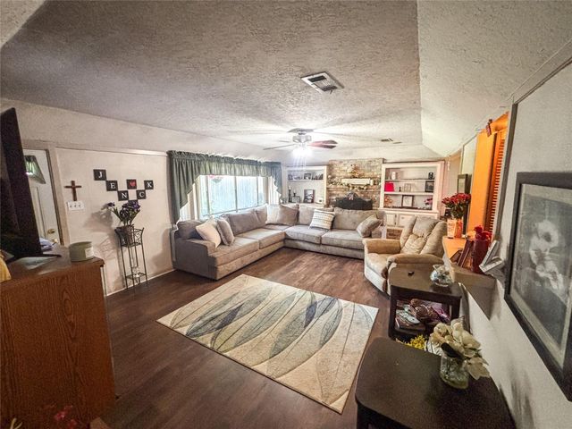 10330 Sweetwood Drive, Houston, TX 77070