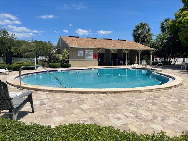 6912 CASA VERDE COURT, Tampa, FL 33615