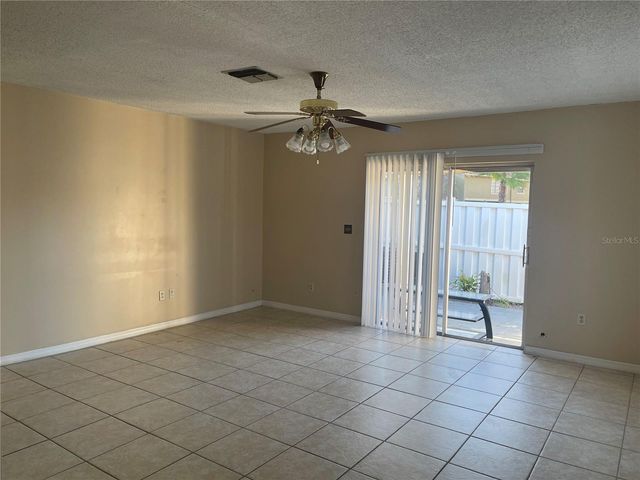 6912 CASA VERDE COURT, Tampa, FL 33615