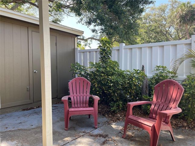 6912 CASA VERDE COURT, Tampa, FL 33615