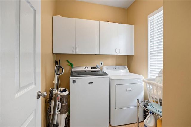 1340 Fallsbrook Drive NW, Acworth, GA 30101