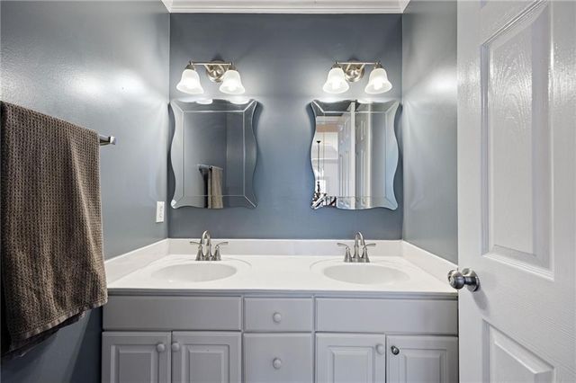 1340 Fallsbrook Drive NW, Acworth, GA 30101