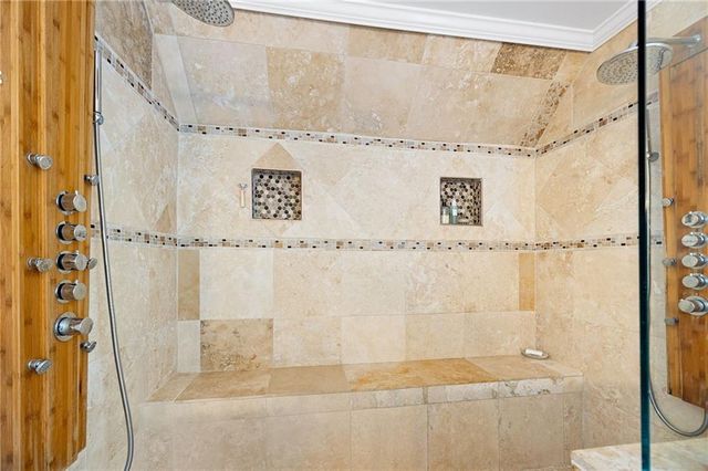 1340 Fallsbrook Drive NW, Acworth, GA 30101