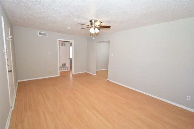 1206 Belvedere Drive, Arlington, TX 76010