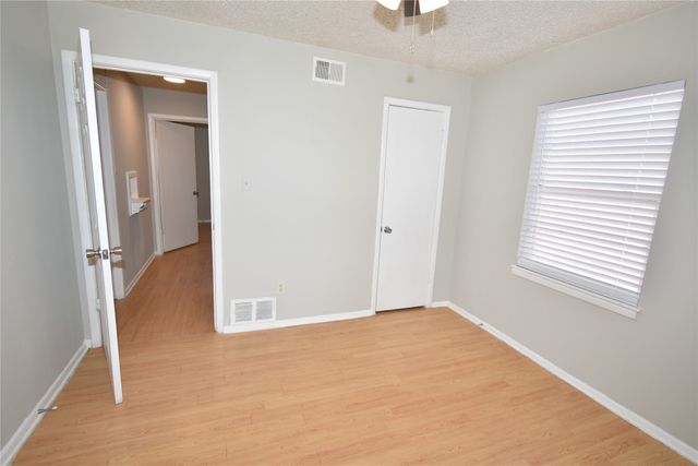 1206 Belvedere Drive, Arlington, TX 76010