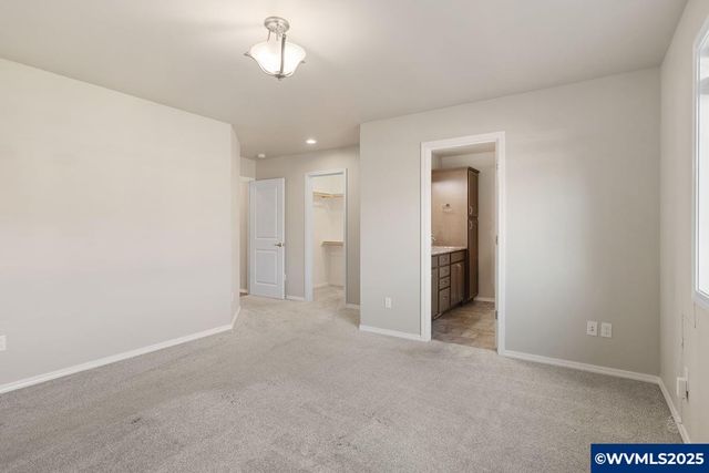 3013 21st Av SE, Albany, OR 97322