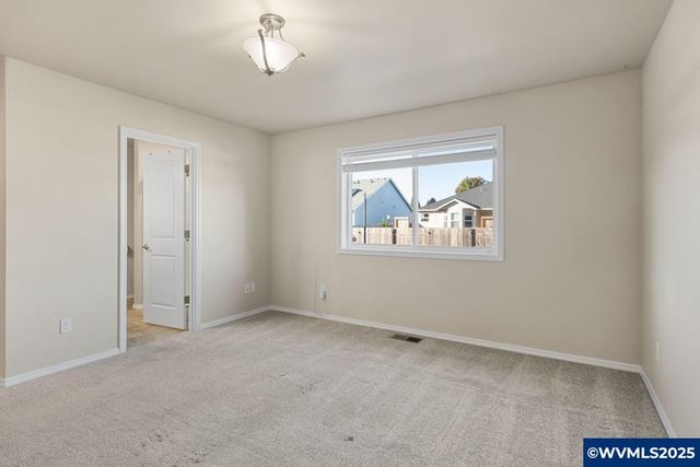 3013 21st Av SE, Albany, OR 97322